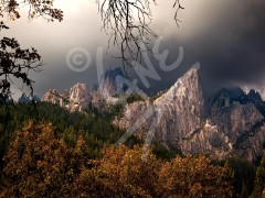 CALIFORNIA Castle Crags